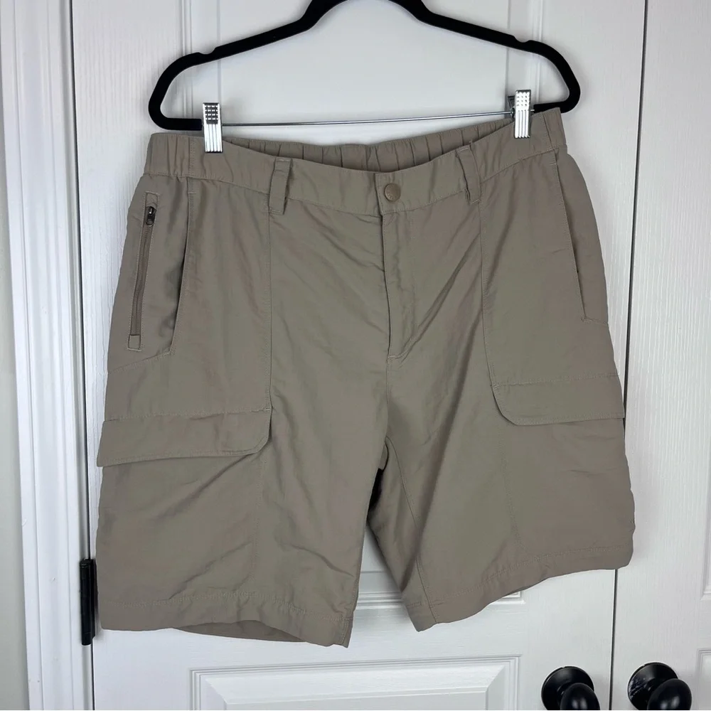 The North Face Men’s Tan Nylon Hiking Outdoor Cargo Shorts Size Large